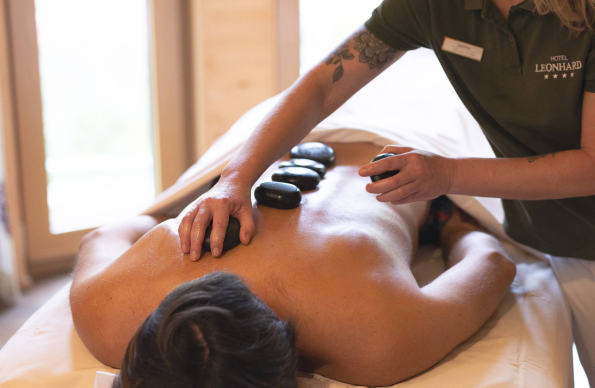 Hot Stone Massage Hotel Leonhard