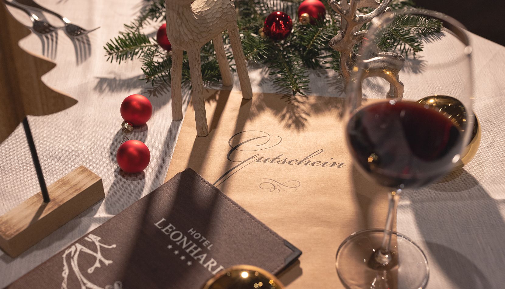 Gutschein Weihnachten Hotel Leonhard